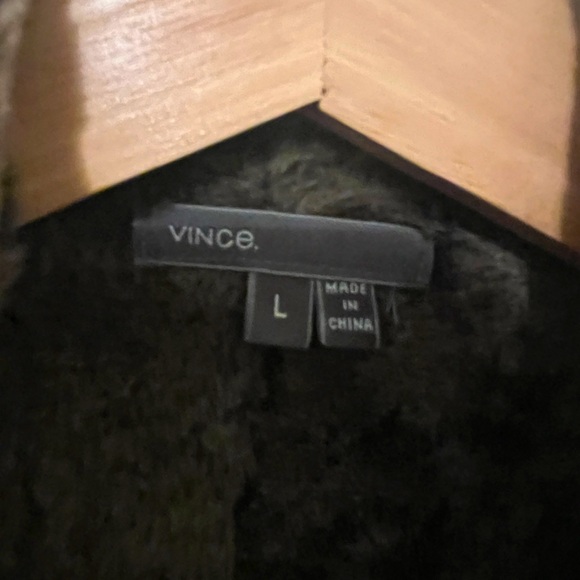 Vince L shearling vest - Picture 4 of 5